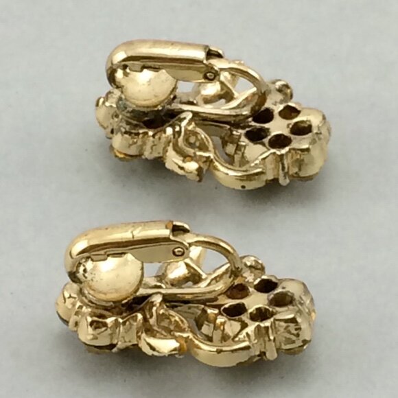 Vintage Coro Yellow Orange Gold Flower Clip On Earrings Cocktail Sparklers Leaf - Picture 7 of 16